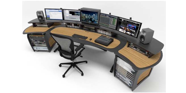 AKA Design ProEdit XB with 2 x 12U racks and worktops AKA Design ProEdit XB with 2 x 12U racks and worktops